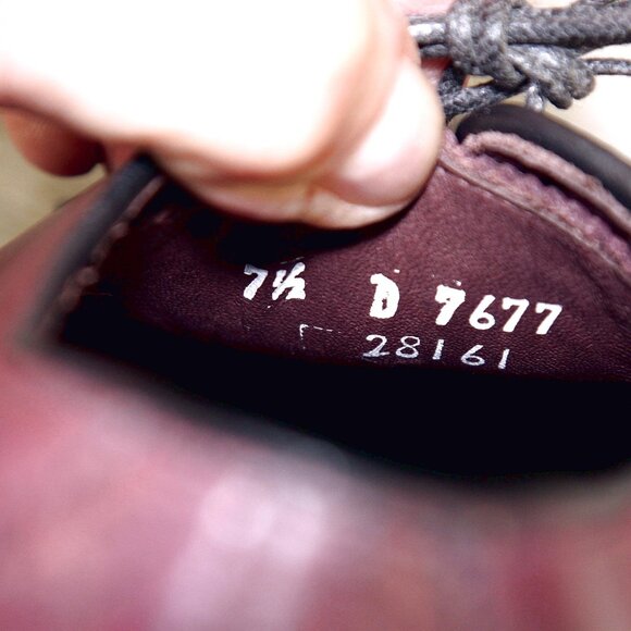 * NIB * $530 Allen Edmonds HANCOCK Independence 7.5 D Burgundy * add $15 Trees - Picture 6 of 13